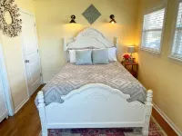 BCS Back Forty- fully stocked home & great yard—close to A&M, great food & fun. - 3-Star