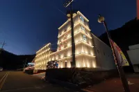 Hwasun Seolaeim Drive-in Motel - 2 étoiles