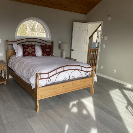 Amazing Mountain View’s from every room! Hot Tub/3 Fire pits & Game Rm