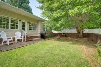 Modern Home in the Heart of Murphy, Hi-Tech Massage Chair, Jetted Tub, KING Bd! - Wifi
