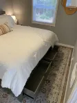 East Main Downtown Bungalow - 4 étoiles