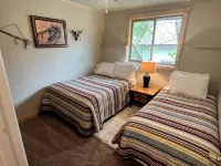 Charming 3 bedroom home minutes away from Deadwood! - Homestays