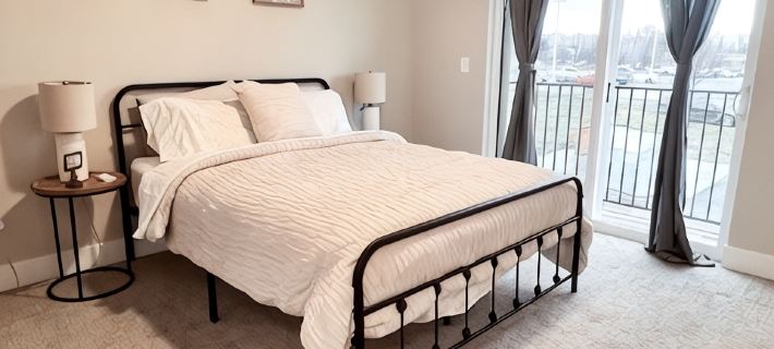 Beautiful, newly built 4 bedroom with garage Hotels in Yakima