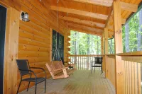 The Blackbear 4 bed log cabin with loft and cathedral ceilings - 3-Star