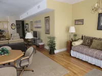 Historic Downtown Loft - Apartments