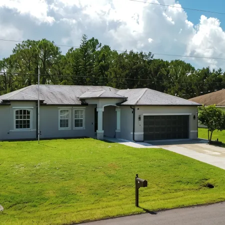 Heated SALT Pool - 3bd - Sunny