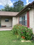 Tallulah House - A remodeled home place now available for short time rental. - 3-Star