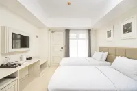 Alron Hotel Kuta Powered by Archipelago - Pool