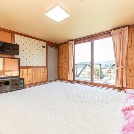 Anseong Lake Pension