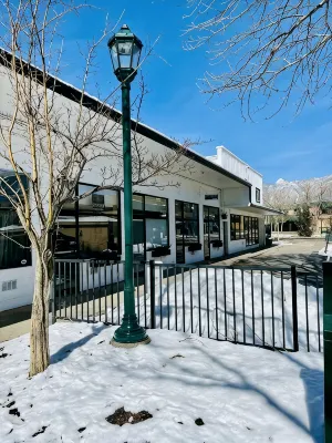 Modern Luxury! Central Downtown Condo with parkingLicense #6072) - Gym