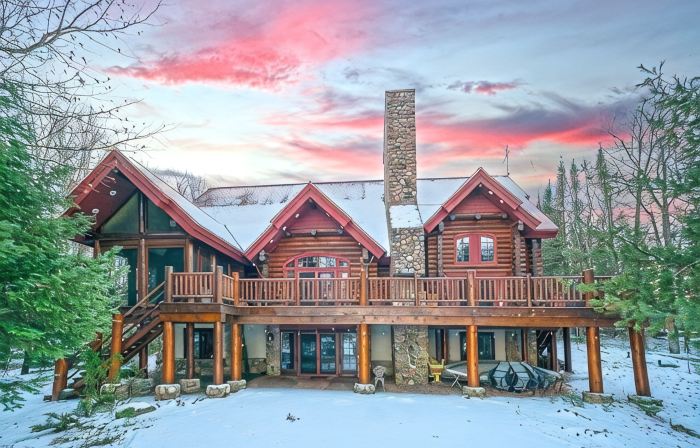 Northwoods Lake Escape • Bonfires, Boats & Fish!