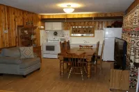 Ponderosa Cabins 104 N Laurel cabin 11 - Hytter