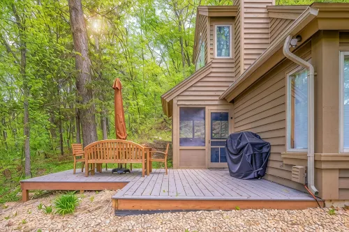 Private 3Br/2BA Territory Home Nestled in the Trees - Stonecrest - 4 estrellas