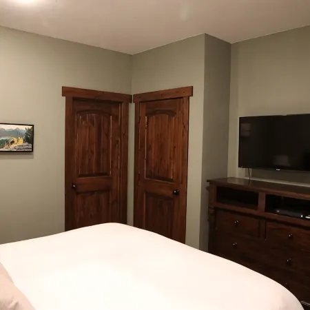 Big Mountain Bungalow - Downtown Whitefish