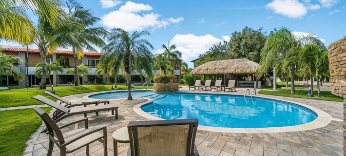 Eagle Beach Luxury House, Walking Distance to the Beach Hotels in Eagle Beach
