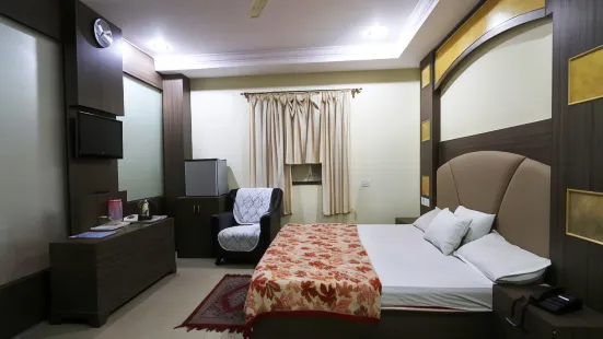 호텔 시티 팰리스 브라마푸르