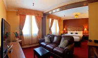 Eureka Inn, Trademark Collection by Wyndham Отели рядом с достопримечательностью «Заказник Гумбольдт Бэй Нешнел»