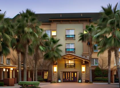 Larkspur Landing Campbell-An All-Suite Hotel