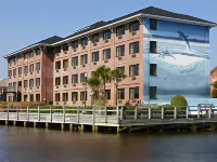 Best Western Plus Coastline Inn