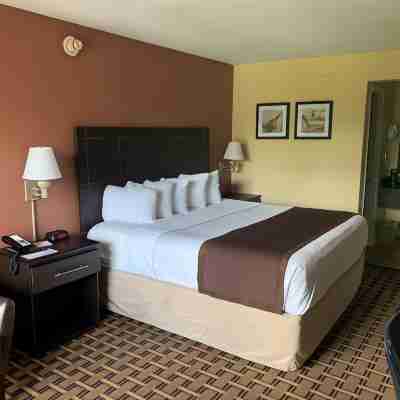 Days Inn by Wyndham Fort Lauderdale-Oakland Park Airport N Rooms