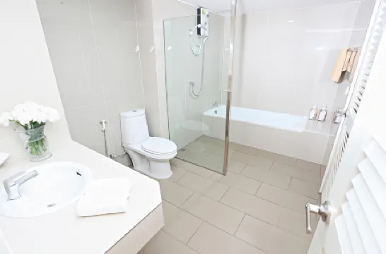 The Zen Hotel Pattaya Отели рядом со станцией Железнодорожная станция Паттая