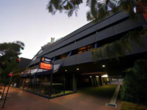 Mantra Meridien Adelaide Hotels in North Adelaide