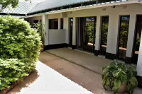 Lulu Guest Lodge