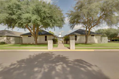 Welcoming Edinburg Apartment - Pet Friendly!