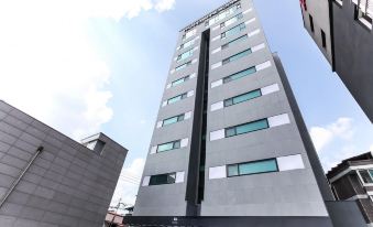 Dongducheon Hotel the Gray