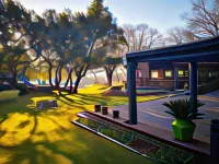 The Venue Country Hotel & Spa Hotels near Lion & Safari Park