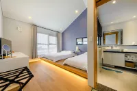 Jeju Vine Stay Pension - New