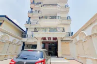 Rose Hotel Bangkalan Hotel dekat Masjid Syaikhona Kholil