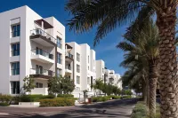 Mysk Al Mouj Hotel Hôtels à proximité de : Al Mouj Marina مارينا الموج مسقط