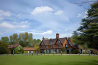 Ravenwood Hall Hotel Hotels near Woolpit Wood