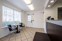 Studio 6 Roswell, GA - Atlanta Hotels in Roswell