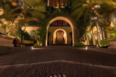 Hotel de La Soledad Hotels near Palace of Justice