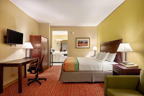 Baymont by Wyndham Warrenton Hotels in Warrenton