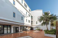 El Puerto Hotel