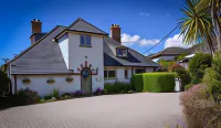 Halwell Lodge Hotels near St Ives Harbour