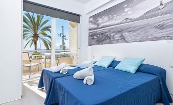 2. Hostal V..