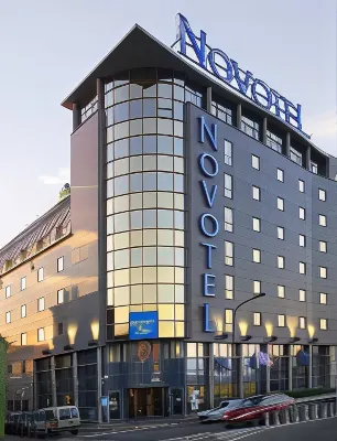 Hôtel Novotel Paris 13 Porte d'Italie Hôtels à proximité de : Université Paris-Saclay - Faculté de Médecine