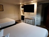 Iron Horse Inn Hotels in Cottonwood