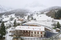 Apartamentos Los Picos de Europa Hotel di Province of Cantabria