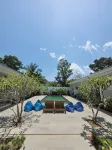 Kahurangi Hotel Hotels in Sekongkang Bawah