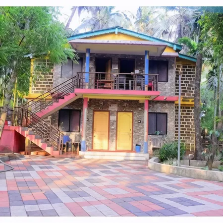 Belaku Farm House