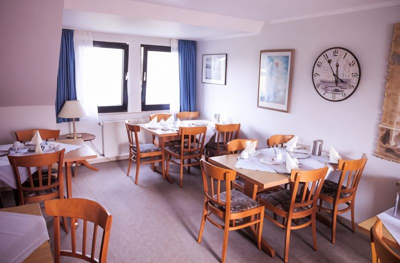 Hotel Zur Flora photo 2
