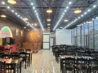 Van Anh Hotel - Restaurant - Mountain view