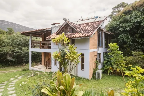 Lendas do Capão Pousada Hotels in Palmeiras