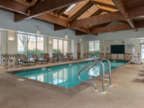 Courtyard Nashua Hotels in Nashua