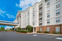 Hampton Inn & Suites Fredericksburg-at Celebrate Virginia Các khách sạn ở Fredericksburg